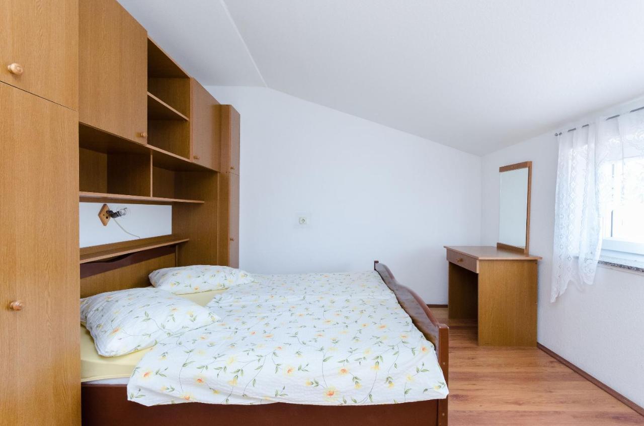 Apartments Anica J 洛帕 外观 照片
