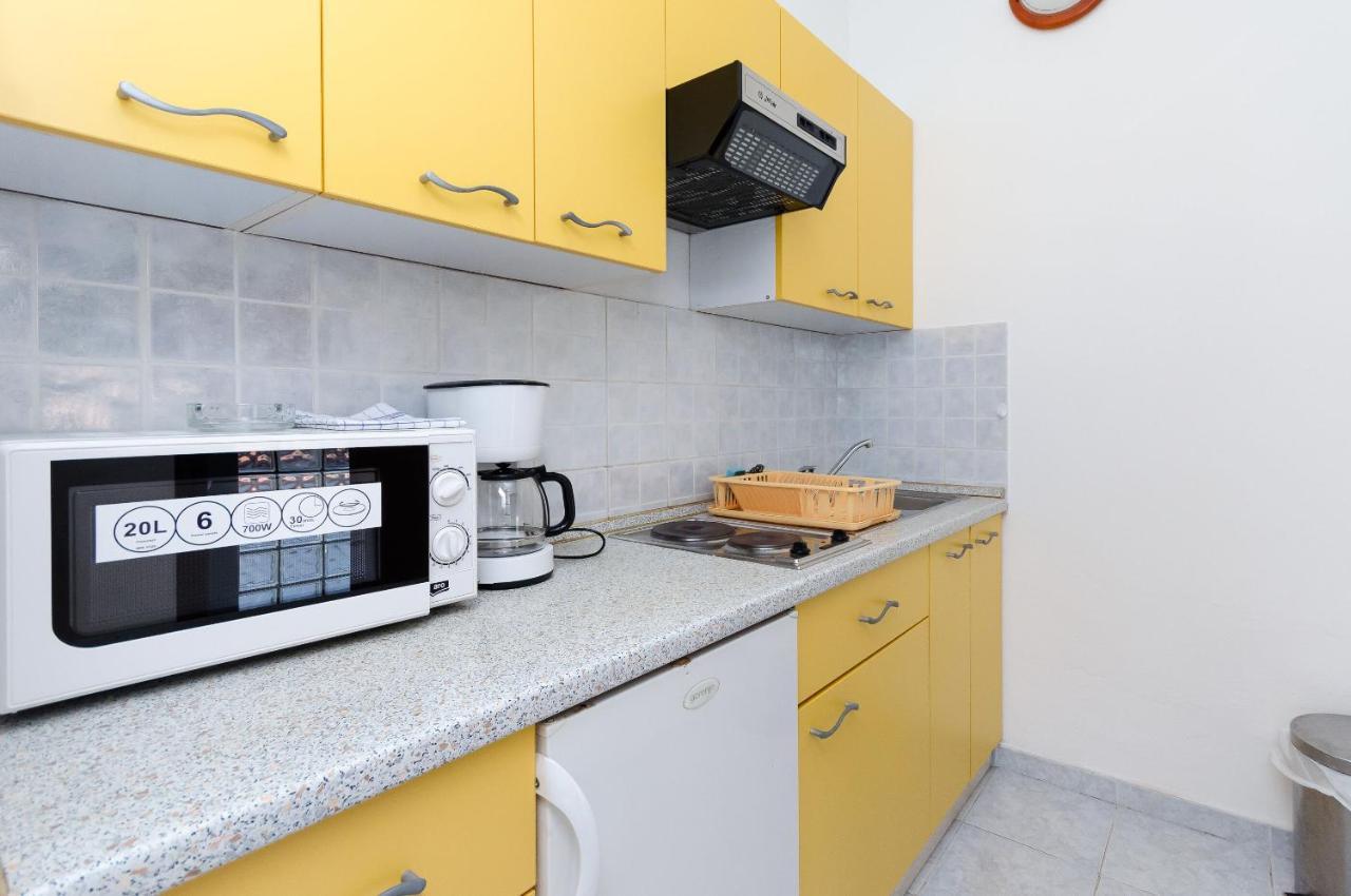 Apartments Anica J 洛帕 外观 照片
