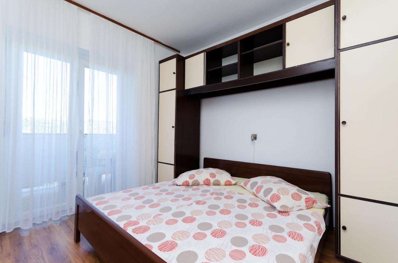 Apartments Anica J 洛帕 外观 照片